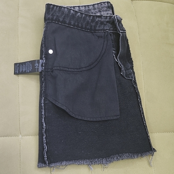 Gray and Black Mini Skirt Casual Night Out - Picture 7 of 7